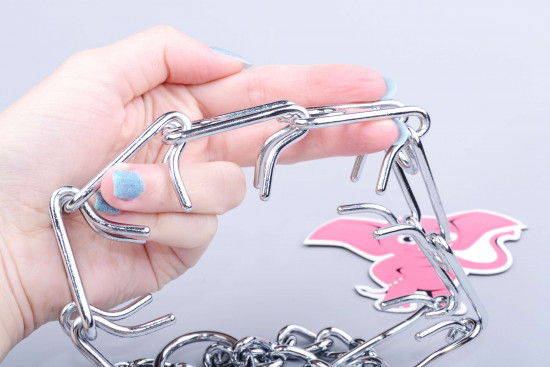 Kovový obojok s hrotmi Respect