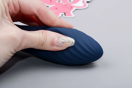 Vibrátor z dvojitého silikónu Blue Velvet (15 cm)