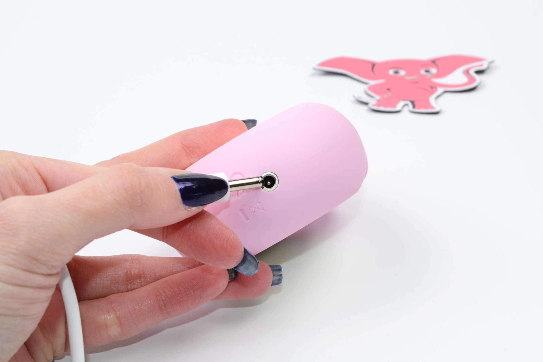 LELO Sila sonický stimulátor klitorisu (8 cm)