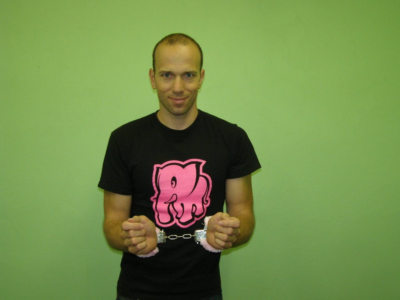 Kvalitné putá na ruky s plyšom - ružová