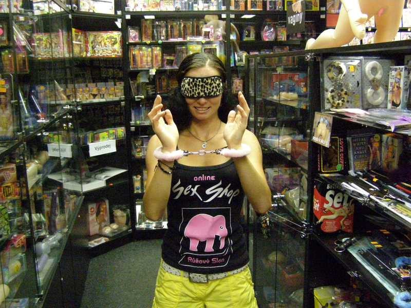 Kvalitné putá na ruky s plyšom - ružová