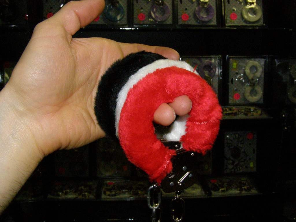 Kvalitné putá na ruky s plyšom - ružová