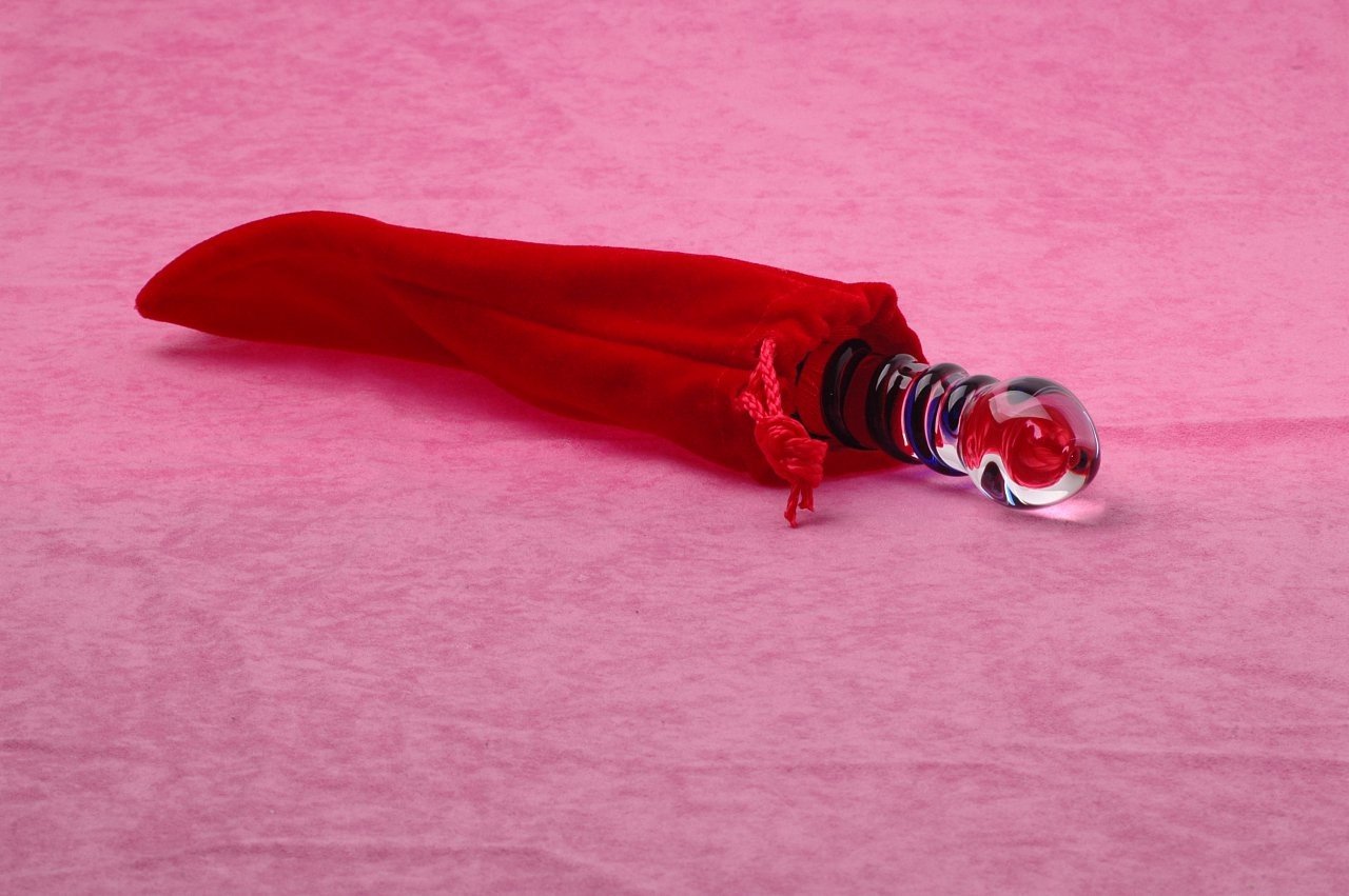 Sklenené dildo Twister love
