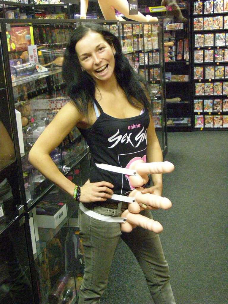 Pripínací penis dutý 15 * 4 cm