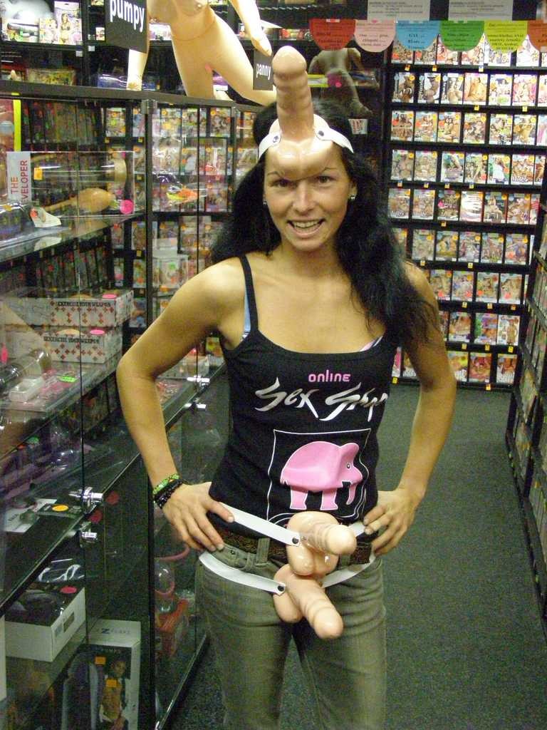 Pripínací penis dutý 15 * 4 cm