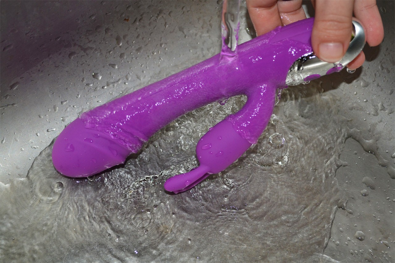 Romant Luxury Rabbit - pod tečúcou vodou