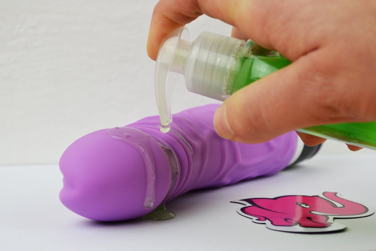 Hrejivý lubrikačný gél (130 ml) - s vibrátorom Čučoriedka II