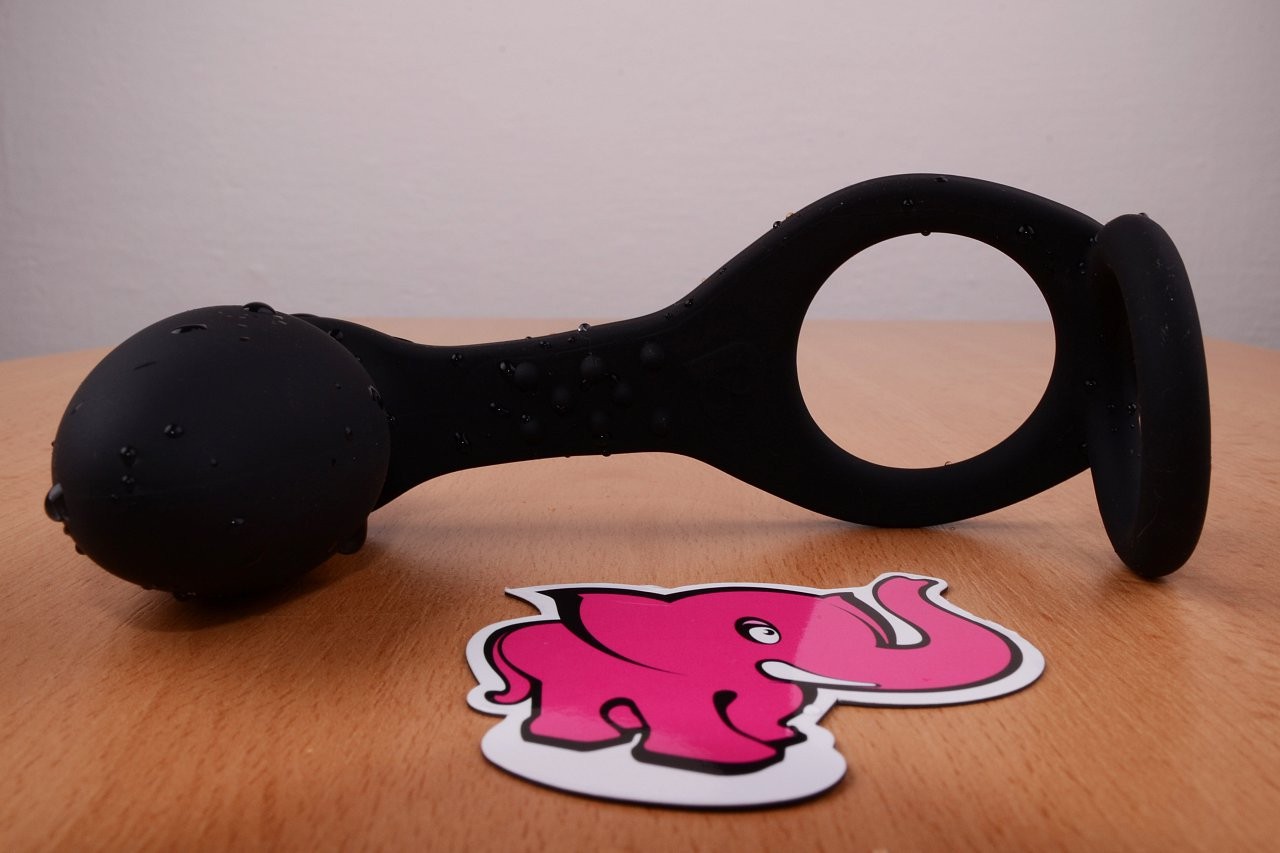 RoZen krúžok s análnou vibráciou