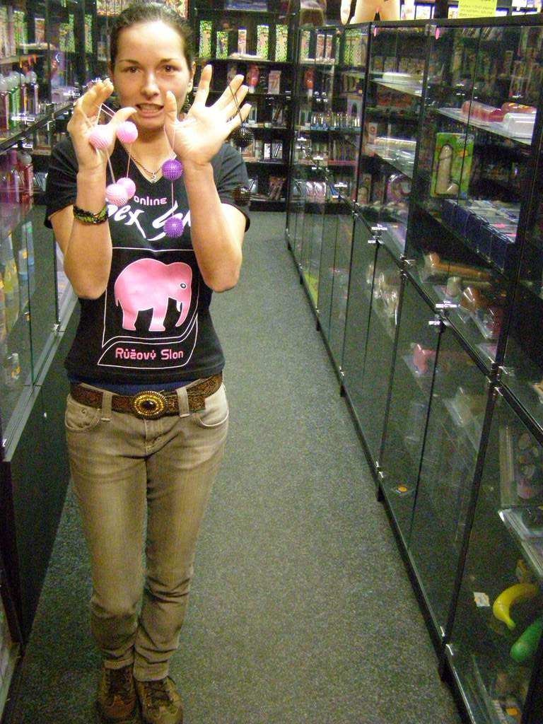 Guličky mäkké \ "ježko \" fialové