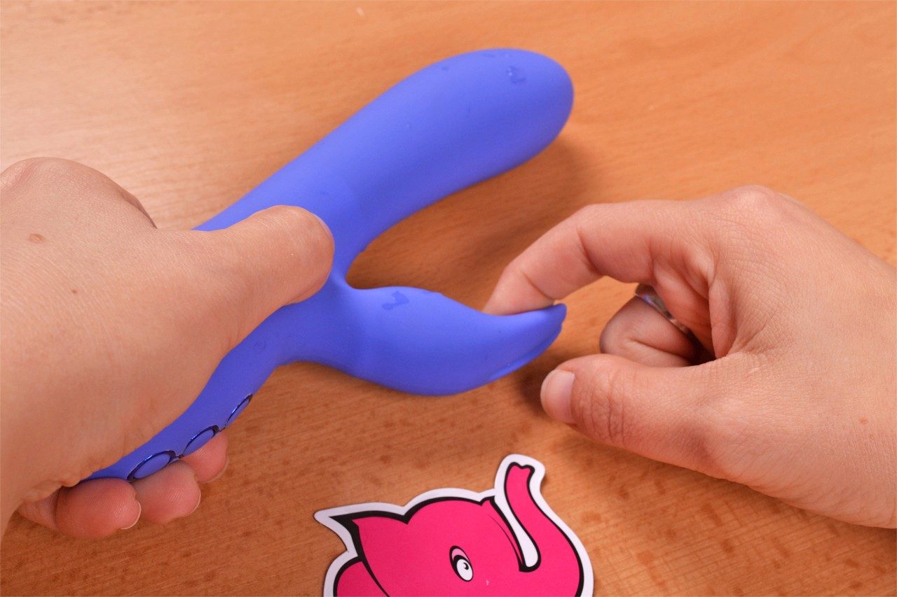 Rotačný vibrátor Dream Bunny, ohybnosť výbežku na klitoris