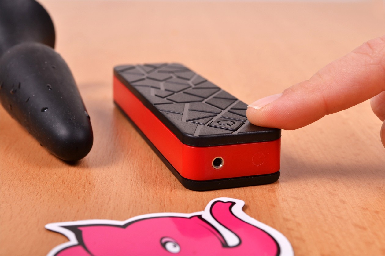 Vibračný análny kolík Butt Vibe