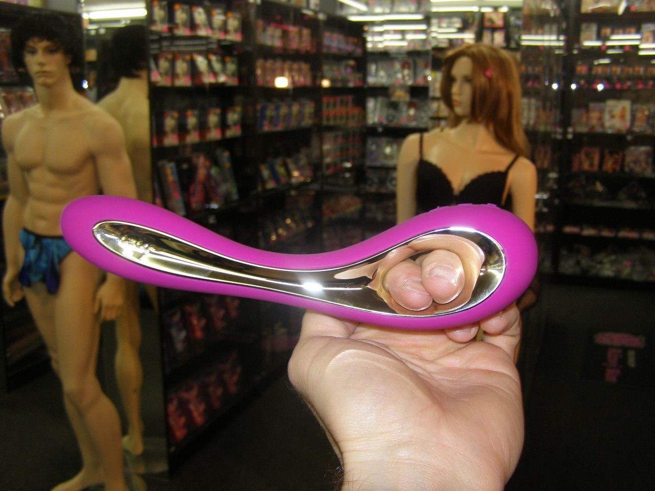 LELO Isla vibrátor, fialový