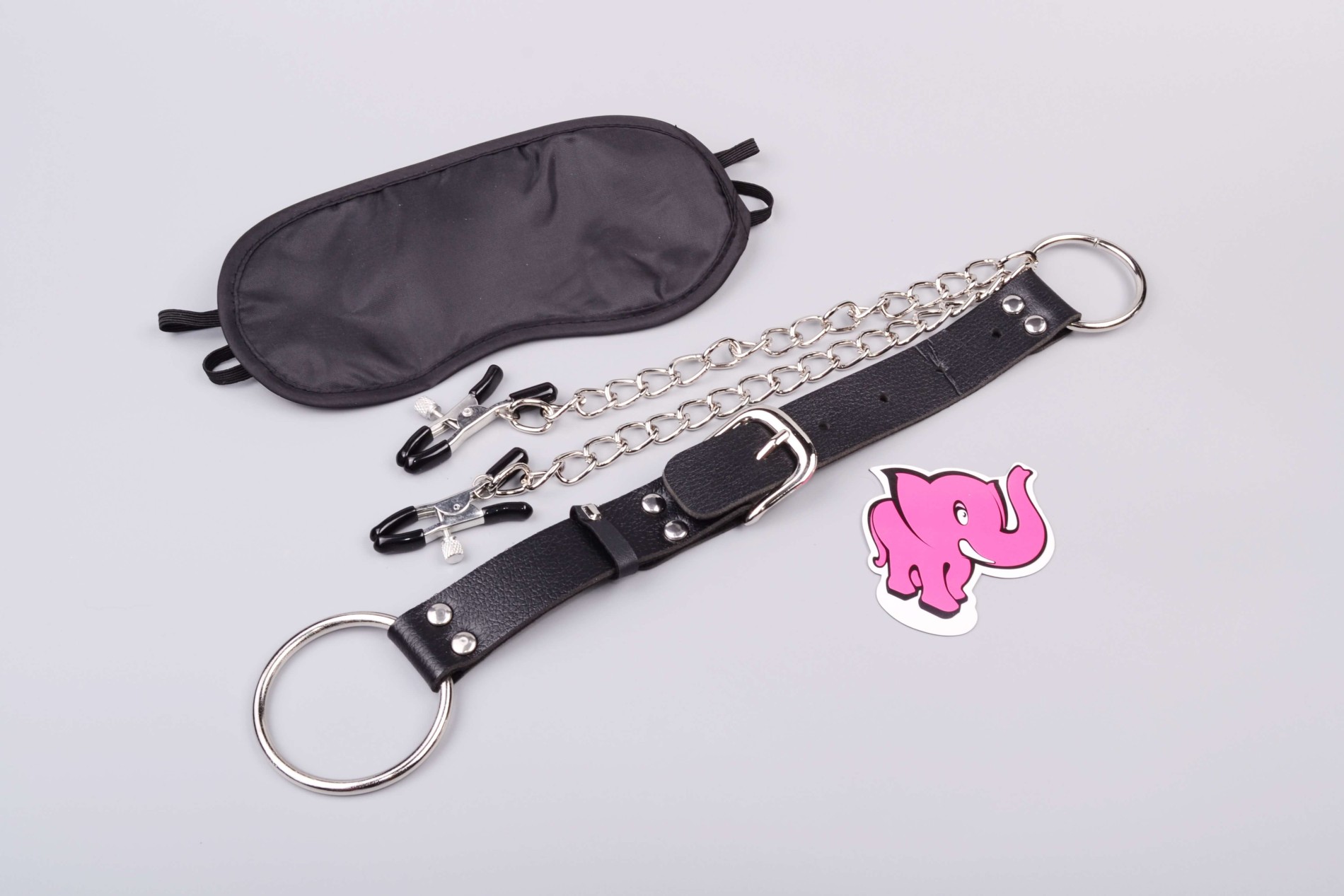 Svorky na bradavky s krúžkom na penis Pinch