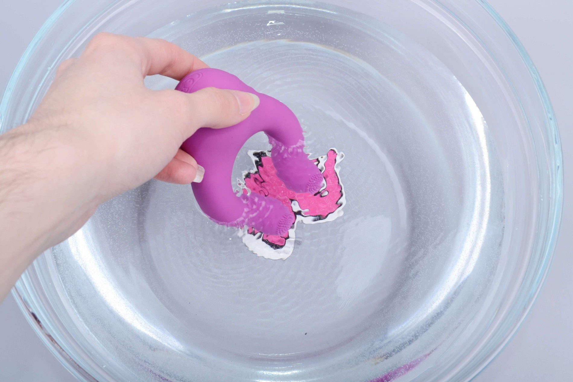 Adore U Nite tlakový partnerský vibrátor