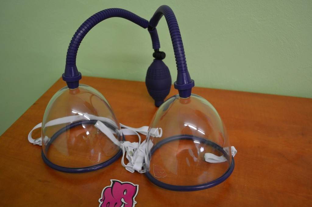 Dvojitá pumpa na prsia Double