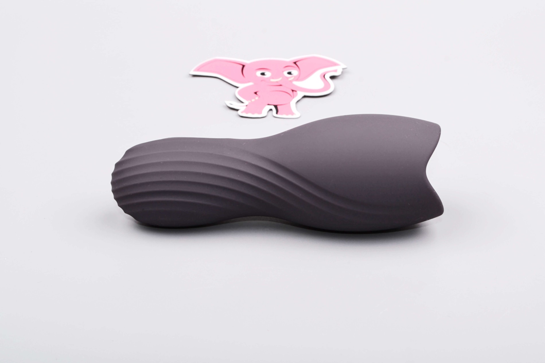 Vibračný masturbátor Squeeze-peasy (14 cm)