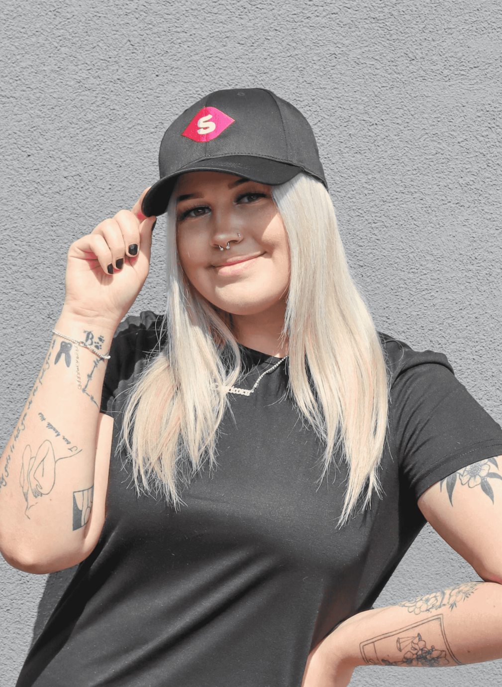 Merch – slonia šiltovka