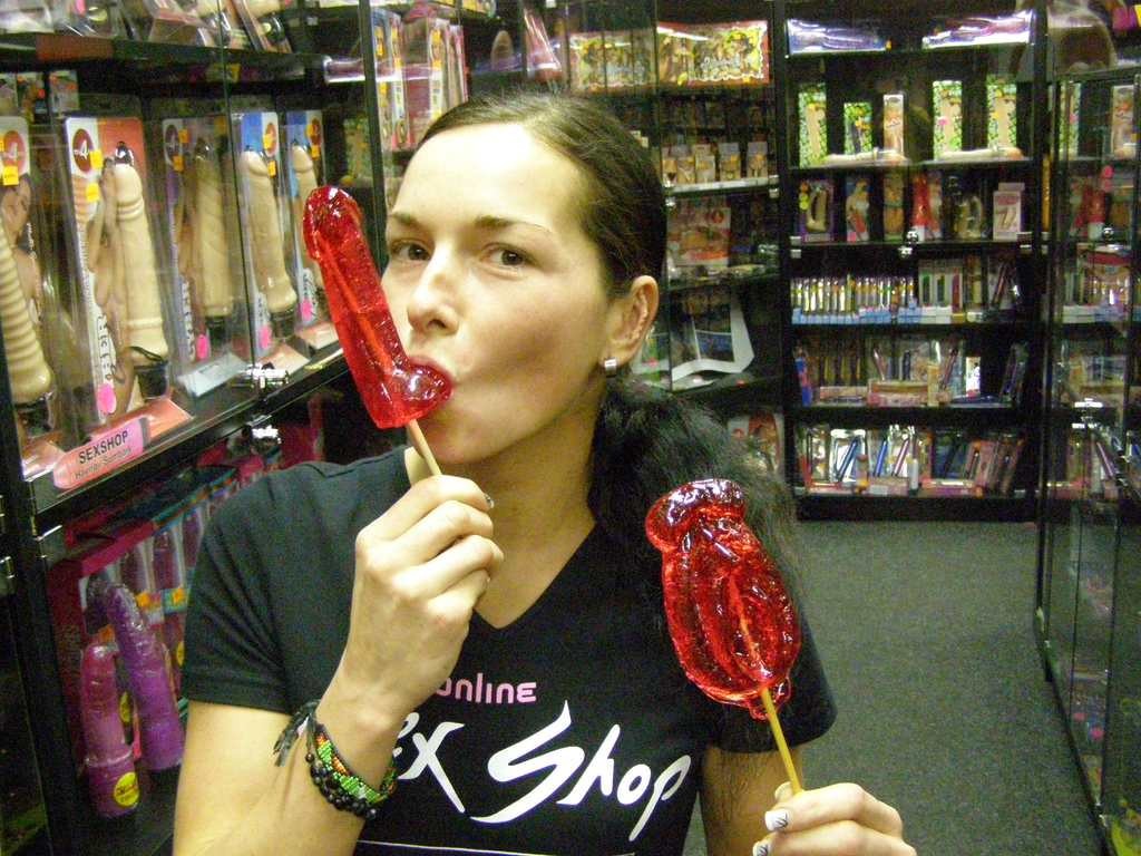 Lízatko Penis červené