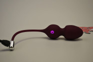 Vibračné venušine guľôčky Juicy Plum s diaľkovým ovládaním