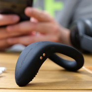 Vibračný erekčný krúžok LOVENSE Diamo s mobilnou aplikáciou