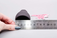 Vibračný masturbátor Squeeze-peasy (14 cm), rozmery
