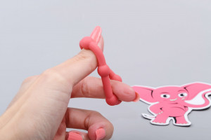Erekčné krúžky Elephant Rings, v ruke