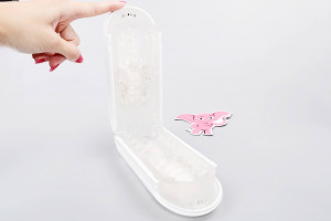 Tenga Flip Hole Zero EV vibračný masturbátor, otváranie