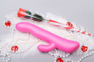 Oninder rotačný vibrátor s mobilnou aplikáciou (23 cm)
