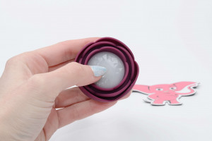 Svietiaci análny kolík s dotykovým tlačidlom Rose Flash (9,5 cm)