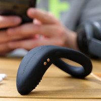 Vibračný erekčný krúžok LOVENSE Diamo s mobilnou aplikáciou