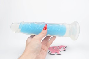 Svietiace dildo s prísavkou Blue Radiance (20 cm)