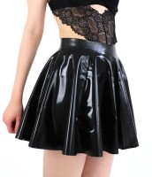 Čierna latexová sukňa Misty