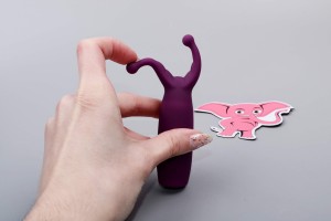 Minivibrátor na klitoris Tickle Me (10,4 cm)