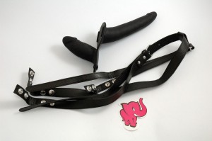 Pripínací penis Double Black
