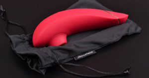 Womanizer Premium tlakový vibrátor, s vrecúškom
