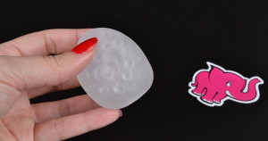 Tenga Egg Lovers masturbátor, v ruke