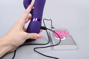 Rotačný vibrátor Viver Bunny, nabíjanie