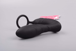 Análny kolík pre elektrosex Load of Pleasure s erekčným krúžkom a diaľkovým ovládaním
