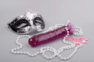 Dildo s prísavkou Purple II (19,5 cm)