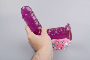 Dildo s prísavkou Purple II (19,5 cm), ohybnosť