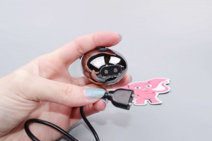 Elektrické análne guličky Thunderbolt, nabíjanie