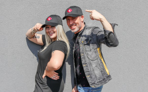 Merch – slonia šiltovka
